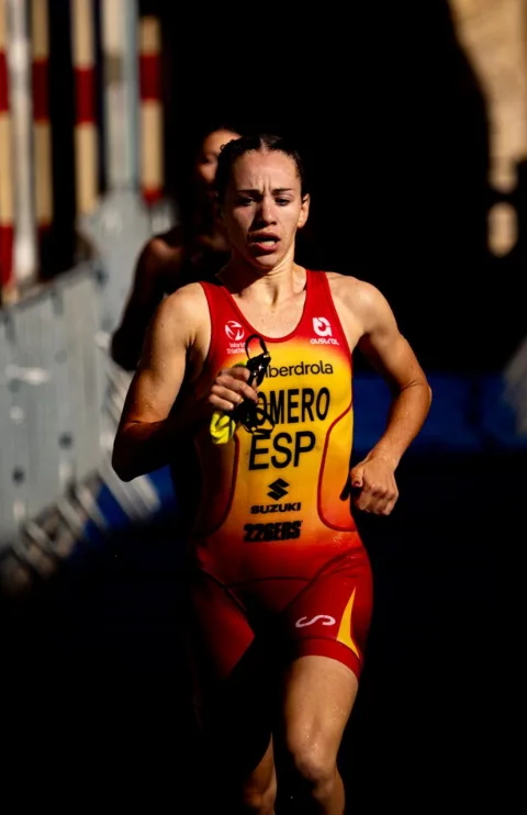 Imagen de la noticia: Seis triatletas españoles pelearán por las medallas este sábado en la Ensenada de los Galápagos