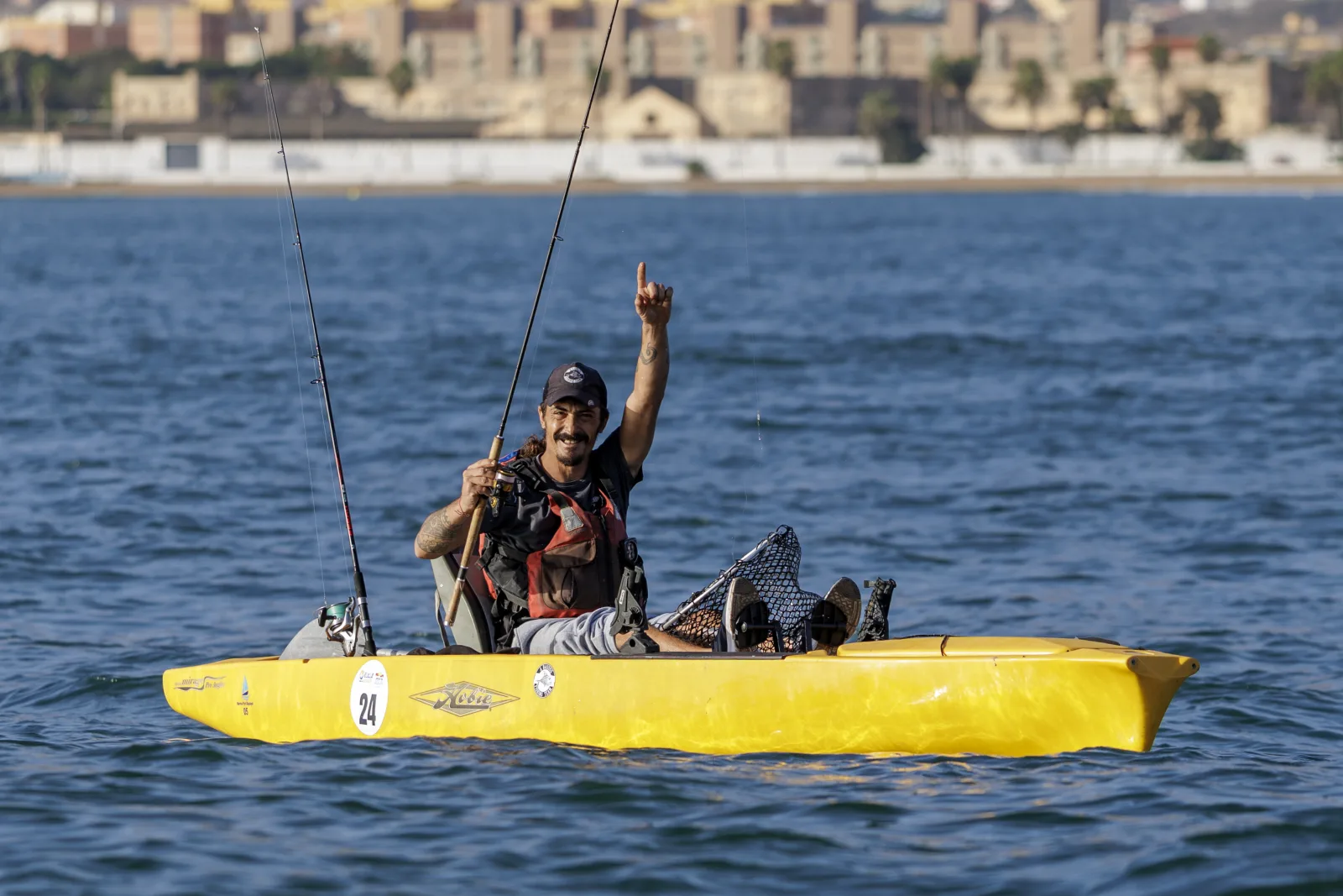 Imagen de la noticia: Álvaro Jiménez gana el Campeonato de España de Pesca desde Kayak en Melilla