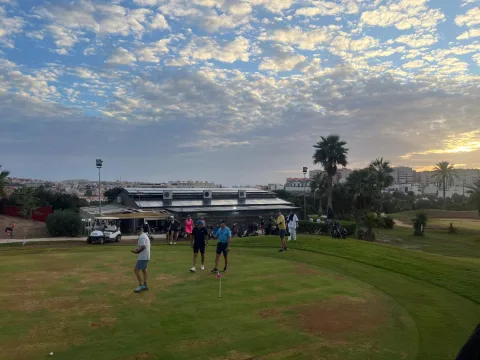 Imagen de la noticia: El Club Amigos del Golf disputa un torneo de Pitch & Putt en Melilla
