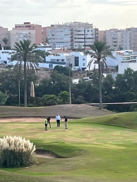 Imagen de la noticia: El Club Amigos del Golf disputa un torneo de Pitch & Putt en Melilla
