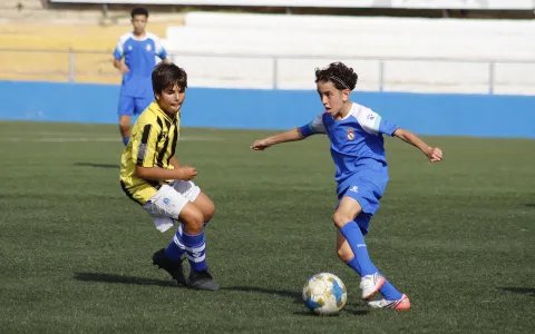 Imagen de la noticia: UD Melilla, Peña Real Madrid B y Atlético Melilla A ganan las primeras finales de la Copa Federación