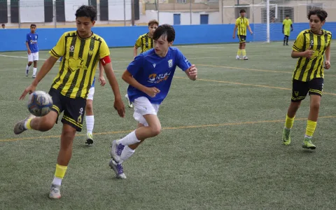 Imagen de la noticia: UD Melilla, Peña Real Madrid B y Atlético Melilla A ganan las primeras finales de la Copa Federación