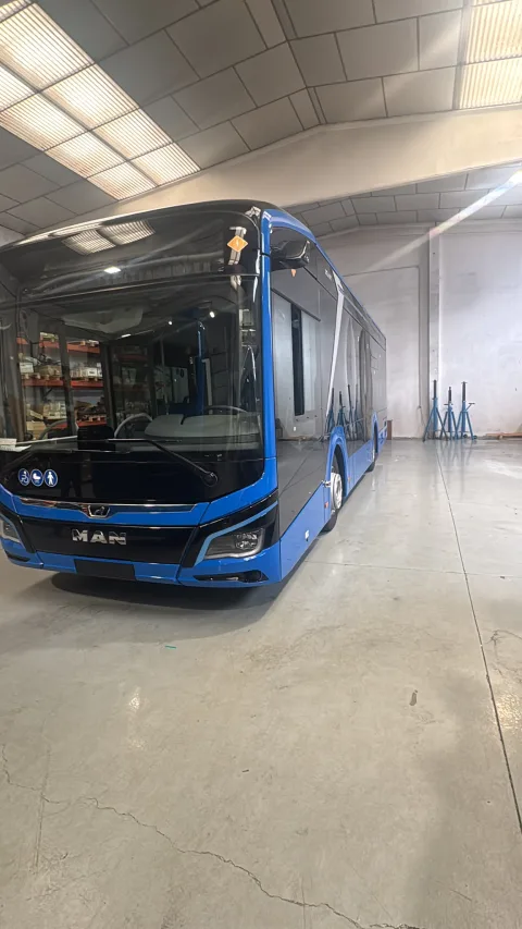 Imagen de la noticia: Melilla sumará ocho autobuses nuevos al transporte urbano