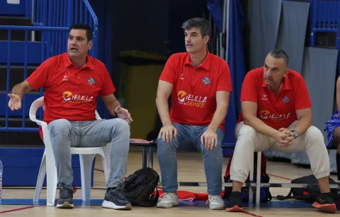 Imagen de la noticia: El RCMM gana en su estreno en casa y encadena cuatro triunfos